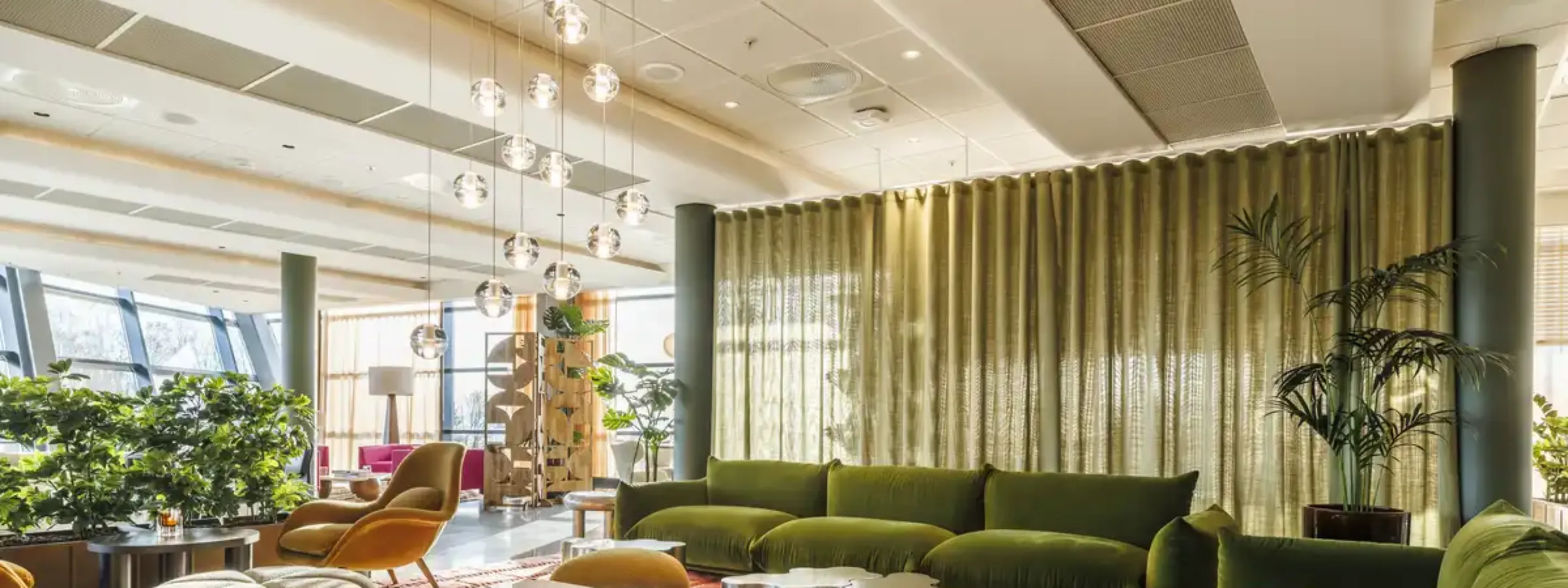 Café Lounge Area